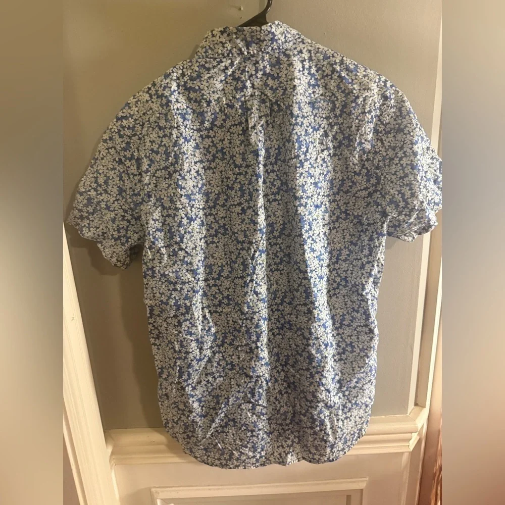 J. Crew Blue and White Casual Button Down Shirt Medium
